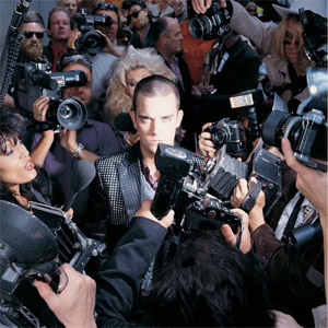 Álbum Life Thru A Lens de Robbie Williams